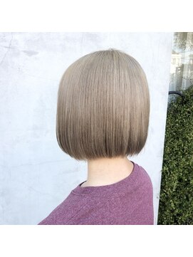 セリュックス(CELUX) ハイトーンカラー/ミルクティーアッシュ