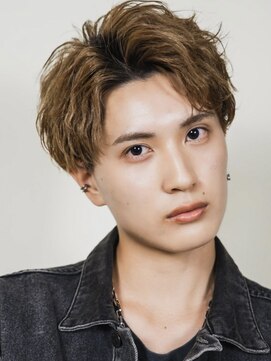 オーシャントーキョー 大阪(OCEAN TOKYO) 波巻きパーマメンズツイストスパイラルパーマツーブロック