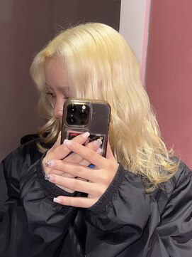 ダズリングディア(Dazzling Deer) ブロンド/抜きっぱなしブロンド/ハイトーン/リタッチブリーチ