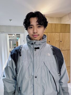 シス(sisu) center part perm