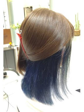 ヘアースタジオ ジェイワン(hair studio J ONE) インナーカラー ネイビーブルー