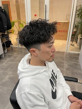 クリアバイフォレスト 流山おおたかの森(Clear by Forest.) アップバングショート×ツイストスパイラルパーマ