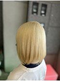 ブロンドボブスタイル
