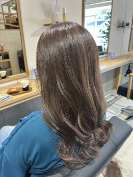 ノットドットビー(KNOT.B) オリーブベージュ