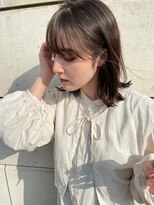 トリッカ シブヤ(TRICCA SHIBUYA)&nbsp;ミディアム/ナチュラルストレート/外はね/ツヤ髪