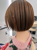 大人かわいい丸みの小顔ショート　
