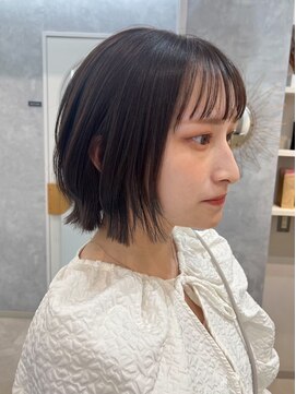 ポジ(poji) 韓国風　髪質改善カラー　顔まわり　レイヤー　ミディアム　艶髪