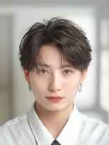 アロ 渋谷(Alo)&nbsp;黒髪センターパート×毛流れパーマ