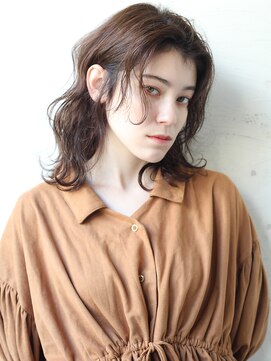 ロイジー(roijir) roijirイルミナインナーカラーxスパイラルxセンシュアルショート