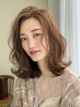 アンヘアー 元町三宮(UNHAIR) 【shiomi H】大人可愛い/外ハネやわらかミディ