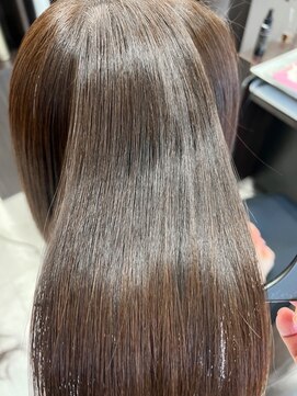 アンノウン(UNKNOWN) 【髪質改善矯正ストレート】