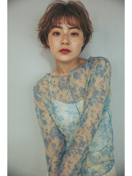 クラン(clan) 外ハネボブセクションカラーグラデーションカラーペールベージュ