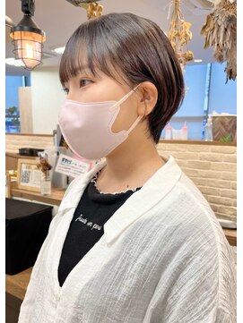 ソソ(soso) 【soso 伊勢田】丸みショート【横浜/ブリーチ】