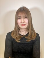 レヴィア(REVIA)&nbsp;レディースレイヤースタイルミルクティーベージュ