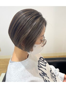 サラ 新宮店(SARA) 白髪ぼかしハイライト