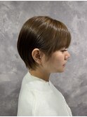 耳掛けショート/大人マッシュショートカット