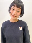オン眉ミニボブ