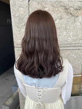 ハピネス 河原町店(Happiness)の写真/【河原町駅徒歩5分】骨格・顔立ちに合わせた似合わせカットで、理想のミディアム・ロングヘアを叶える◎