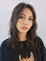 ロティー(loty)&nbsp;セミロング パーマ レイヤー 顔周りレイヤー 似合わせ 20代30代