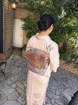 アース 高田馬場店(HAIR&MAKE EARTH) 後ろ姿に品格を。苦しくないのに崩れない本格着付け