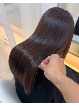 シゲ 自由が丘店(SHIGE) 白髪染めも髪質改善カラーでマイナス10歳40代50代白髪ぼかし美髪