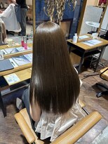 アヴァンスアンス 広島袋町店(AVANCE.ens)&nbsp;髪質改善トリートメントとオリーブベージュカラー