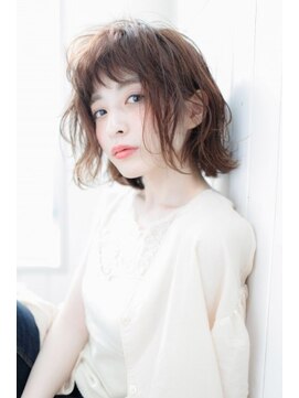 ネオリーブ クーロ(Neolive curro) 春にイメチェンしたい方必見♪ブラウンベージュ