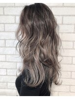 ヌイ 横浜(nui)&nbsp;ラベンダーグラデーション_毛先パーマことりベージュ