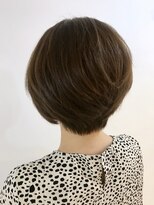 シアン(CYAN)&nbsp;前下がりショートスタイル