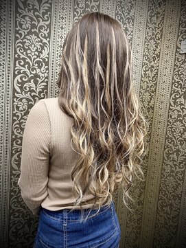 ヘアーグランデシーク(Hair Grande Seeek) メッシュ&グラデーション