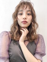 アイティー バイ アルバム 中野店(IT by ALBUM)&nbsp;韓国アイドル風波巻き_クールショートピンクベージュ_28002