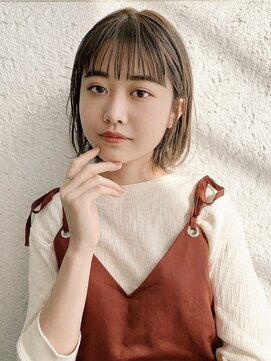 エムクランメイクス 原宿 表参道(m.clan MAKE'S) ボブロブヘアカーキグレージュオリーブベージュ大人かわいい小顔