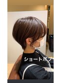 20代30代大人かわいいツヤ感前下がりブラウンショート