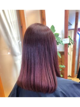 あひるのたまご グラデーションカラー、カシスレッド