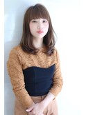 似合わせカットアッシュブラウンの大人かわいい小顔セミディ