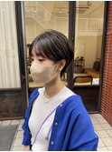 耳掛けマッシュショート