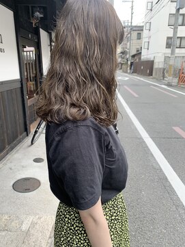 ノウェム バイ シーラス(novem by cirrus) 【novem】フォギーアッシュカラー20代/30代/40代/50代