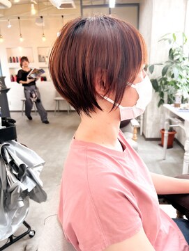 シシ 大宮(She 2.) ショート/ショートボブ/ショートカット/丸みショート/大宮