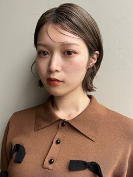 ブラウヘアアンドケア(care) タイトクラシカルボブ×オリーブベージュカラー