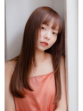 ウニカ デ ビエモン(UN1CA de BIEMON) レイヤーカット×ブラウンカラー