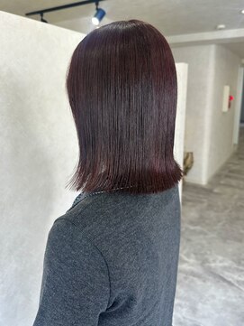 ホワイト(WHITE) ブリーチなし レッドブラウン ボブ 髪質改善カラー