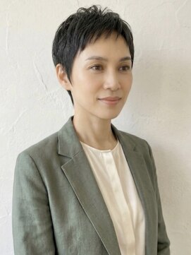 スリーピースヘア 恵比寿(3PeaceHair) 髪質改善×白髪ぼかし恵比寿セシルショート-5歳見え