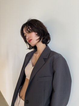 ビーヘアー 近鉄八尾店(Bee.hair)の写真/視線を奪うレイヤースタイル*骨格に合わせた絶妙なバランスで、ウルフもショートも「あなたらしく」彩る☆