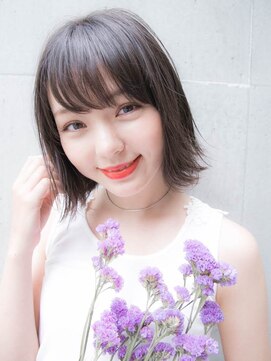 ルティア(Lutia) 流しバング グレーアッシュ 伸ばしかけヘア☆