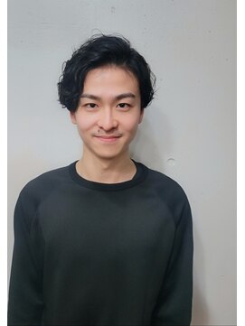 ビルギット(BIRGIT) 黒髪大人カール