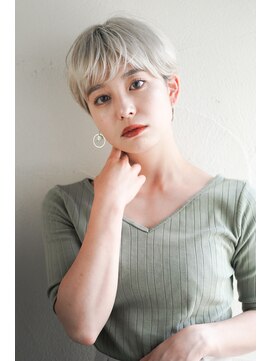 マセナ(Masena) ☆ブロンドコンパクトショート☆2