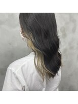 ドレスヘアーガーデン(DRESS HAIR GARDEN) インナーカラー×ホワイトベージュ