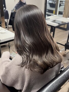 ヴィフ 大船(VIF) ハイライトカラー/馴染ませカラー/グレージュカラー/大船駅大船