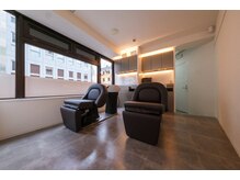 シャンプーに癒しのひと時を。《イノアカラー/ウルフカット/髪質改善トリートメント/髪質改善カラー》