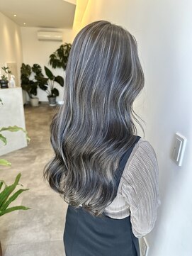 フェーディン(fa/din) シルバーグレージュハイライト